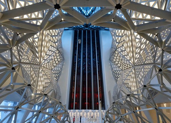 Уникальный отель, спроектированный Zaha Hadid Architects, открылся на Макао