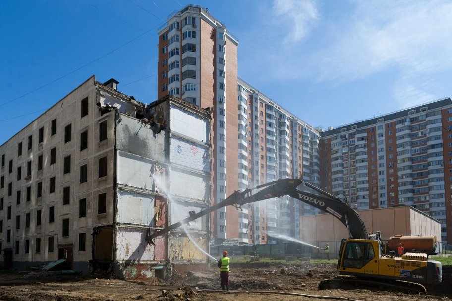 Власти Москвы еще больше ускорят строительство жилья по реновации