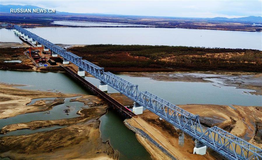 Задержка строительства моста из России в Китай скажется на горнодобывающей отрасли