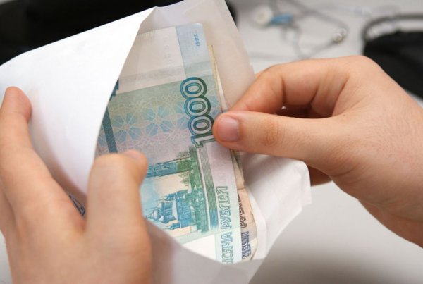 Самый заядлый неплатильщик алиментов РФ должен свыше 118 млн рублей
