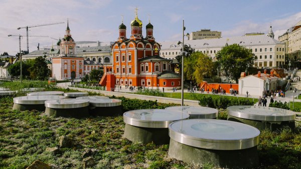 Главный архитектор Москвы рассказал об участившихся случаях занятием сексом в «Зарядье»