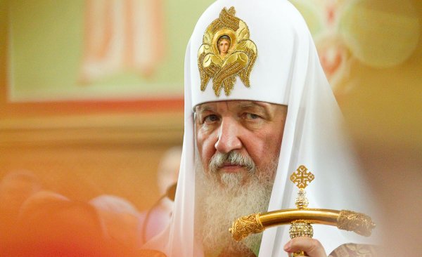 Патриарх Кирилл освятил церковь в Когалыме и передал ковчег с останками святой Татьяны