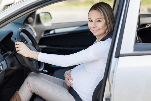 В Белоруссии беременным запретили водить